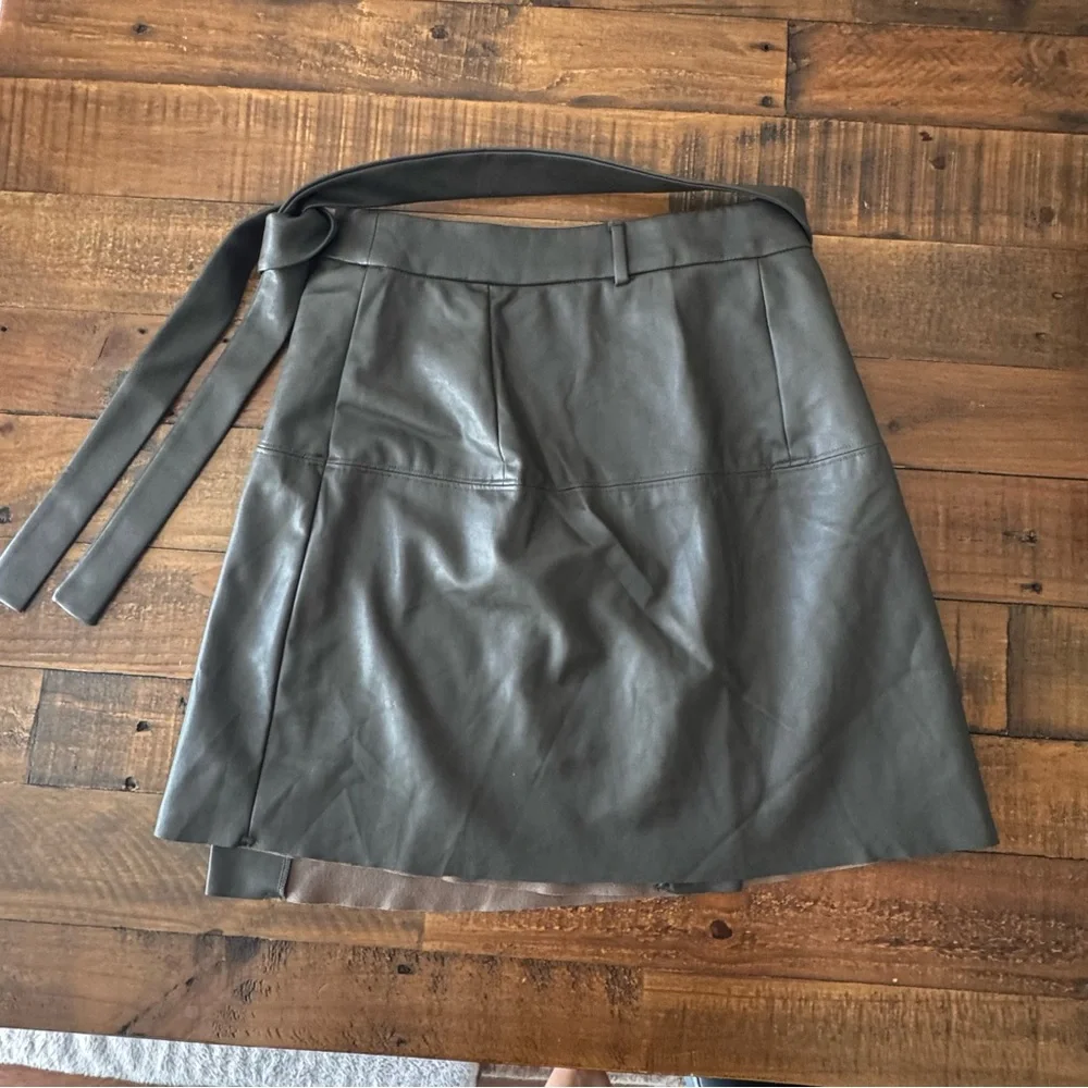 WILFRED FREE‎ Faux Leather Mini Wrap Skirt